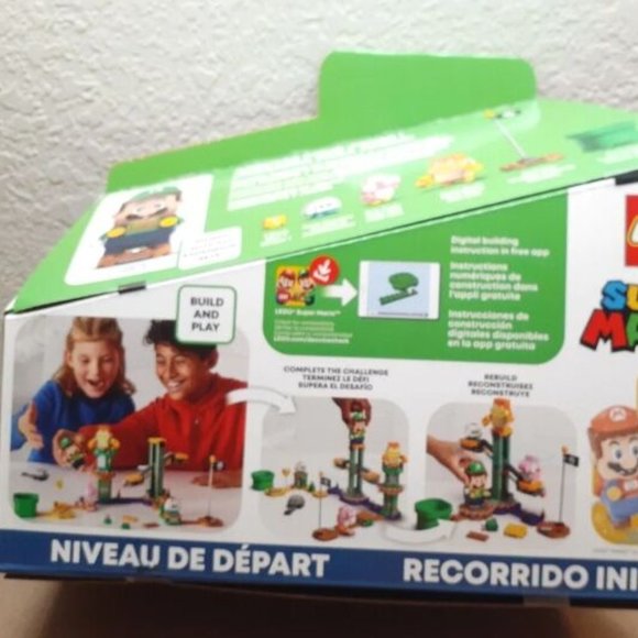 LEGO Super Mario Adventures with Luigi Starter Course